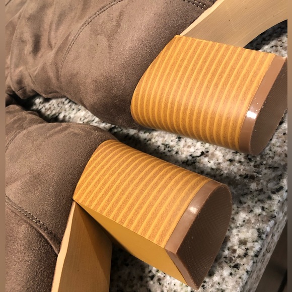 Journee Collection Over The Knee Heeled Boots Wide Calf Vegan Leather Size 10WC - Picture 13 of 16